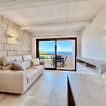 Sea View Rena Bianca بيت للعطل بايا سردينيا
