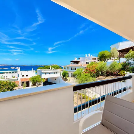 Renew Terrace Rb Two Bedroom 50m From The